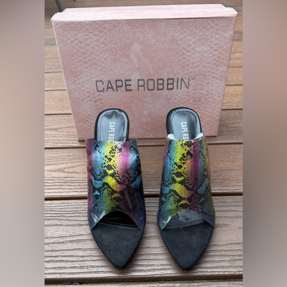 Cape Robbin Rainbow Snakeskin Heels – Black (US 7)